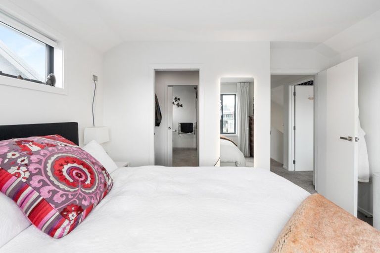 Photo of property in 1a Kings Avenue, South Dunedin, Dunedin, 9012