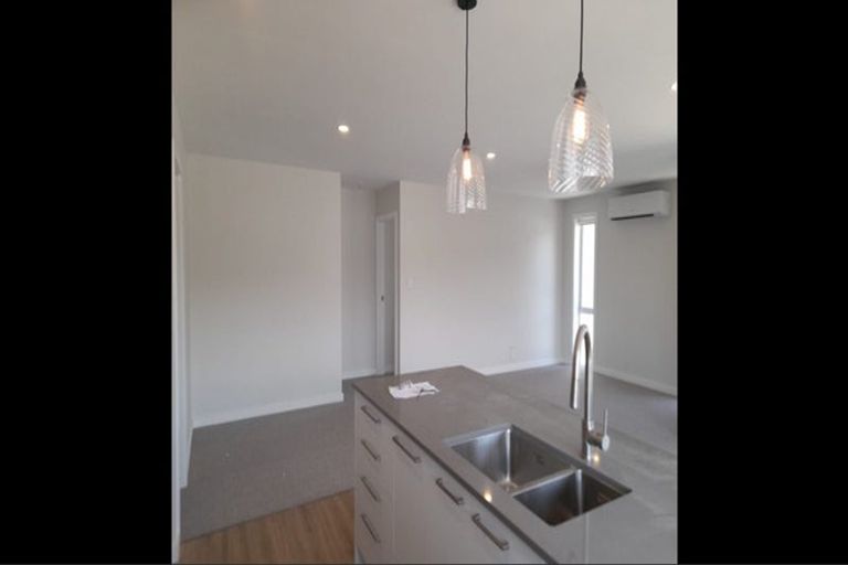 Photo of property in 1 Nottingham Road, Omokoroa, 3114