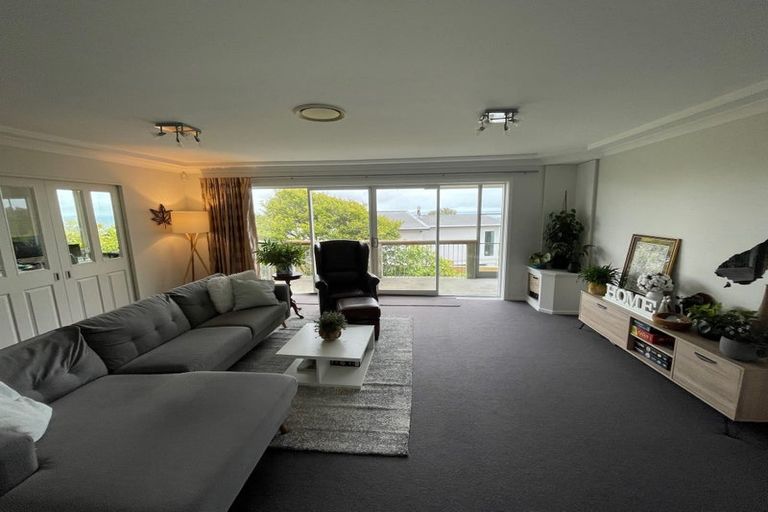 Photo of property in 124 Major Hornbrook Road, Mount Pleasant, Christchurch, 8081