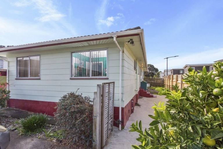 Photo of property in 4/153 Wallace Road, Mangere Bridge, Auckland, 2022