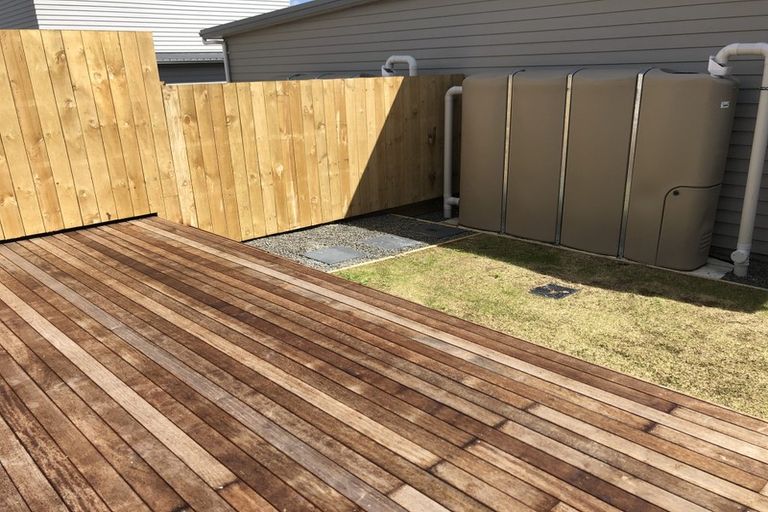 Photo of property in 162 Squadron Drive, Hobsonville, Auckland, 0616