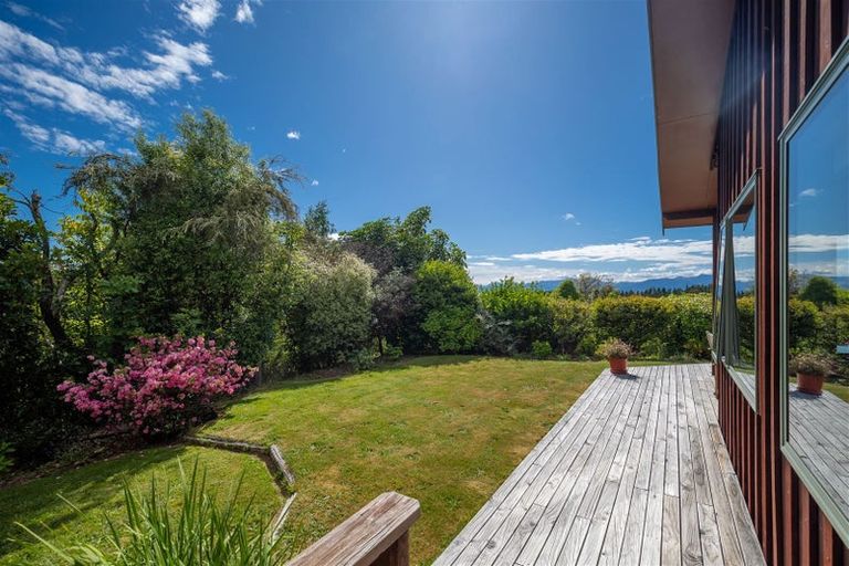 Photo of property in 335 Old Coach Road, Upper Moutere, 7173