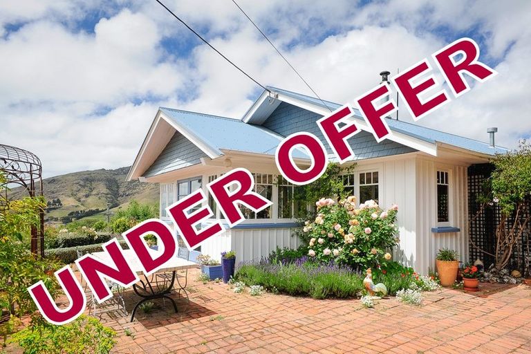 Photo of property in 15 Te Ra Crescent, Diamond Harbour, 8972