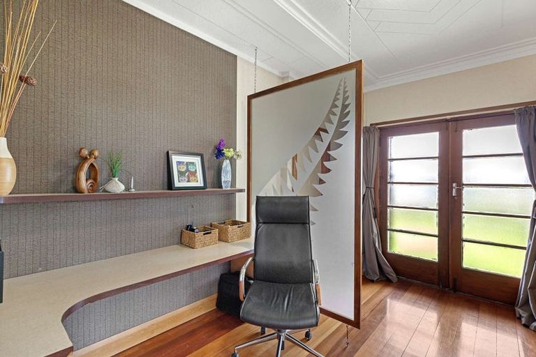 Photo of property in 16 Avon Street, Rongotea, 4476