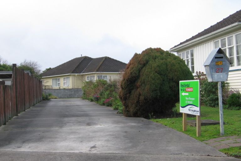 Photo of property in 27 Ngarimu Street, Roslyn, Palmerston North, 4414