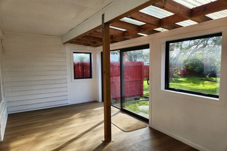Photo of property in 32a Kirkbride Road, Mangere Bridge, Auckland, 2022