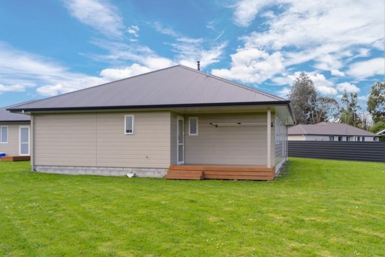 Photo of property in 18 Mervyn Brown Place, Solway, Masterton, 5810