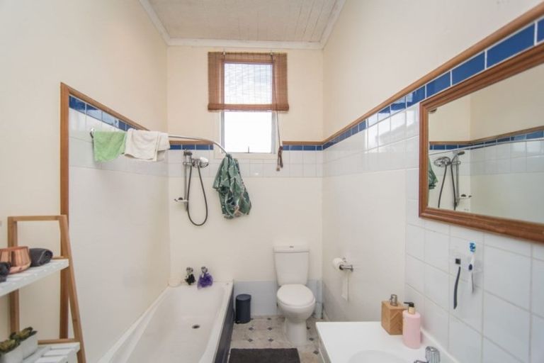 Photo of property in 27 Rhodes Street, Parkside, Timaru, 7910
