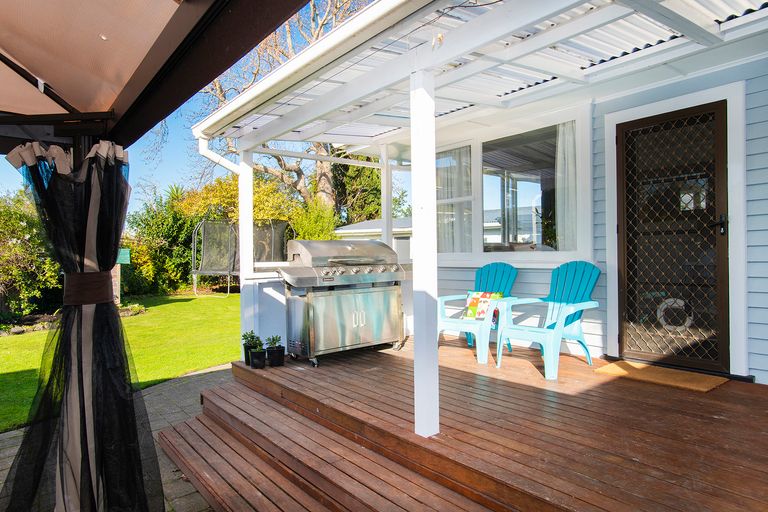 Photo of property in 143 Harris Street, Inner Kaiti, Gisborne, 4010