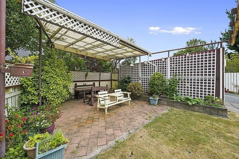 Photo of property in 40 Trinity Avenue, Epuni, Lower Hutt, 5011