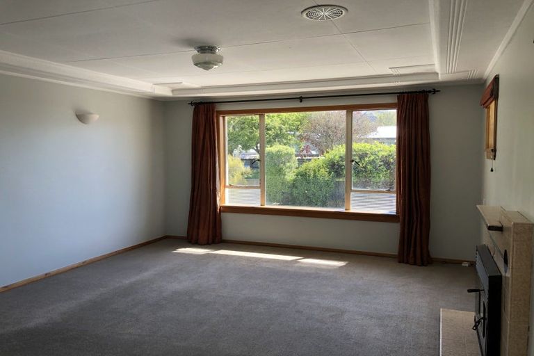 Photo of property in 23 Main Road, Luggate, Cromwell, 9383