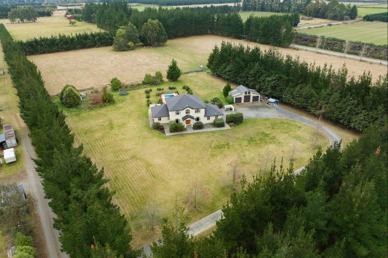 Photo of property in 16 Harpers Road, Loburn, Rangiora, 7472