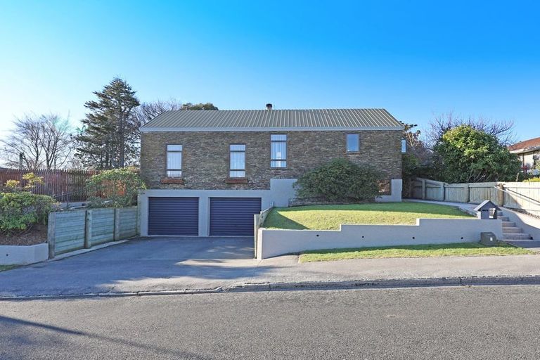 Photo of property in 33 Leven Street, South Hill, Oamaru, 9400