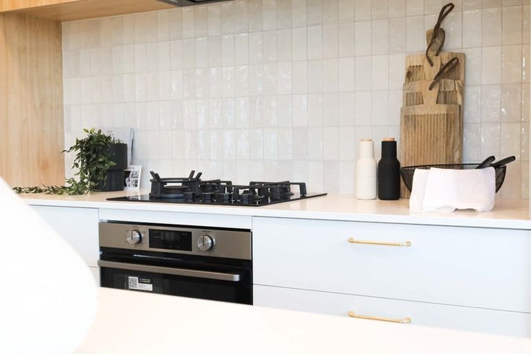 Photo of property in 92 Freedom Drive, Kelvin Grove, Palmerston North, 4470