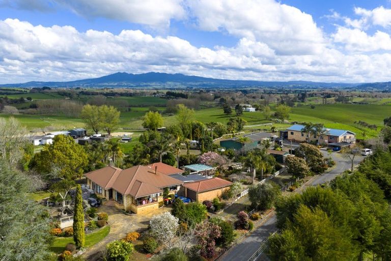 Photo of property in 802 Tuhikaramea Road, Ngahinapouri, Hamilton, 3290