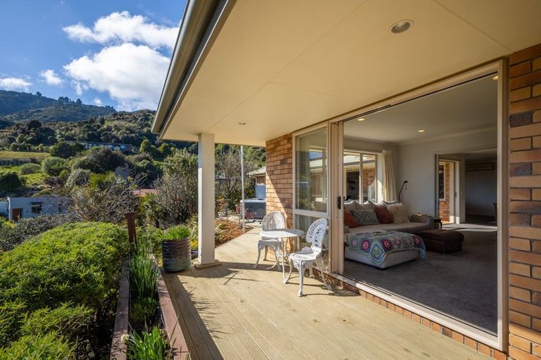 Photo of property in 7 Springlea Heights, Atawhai, Nelson, 7010