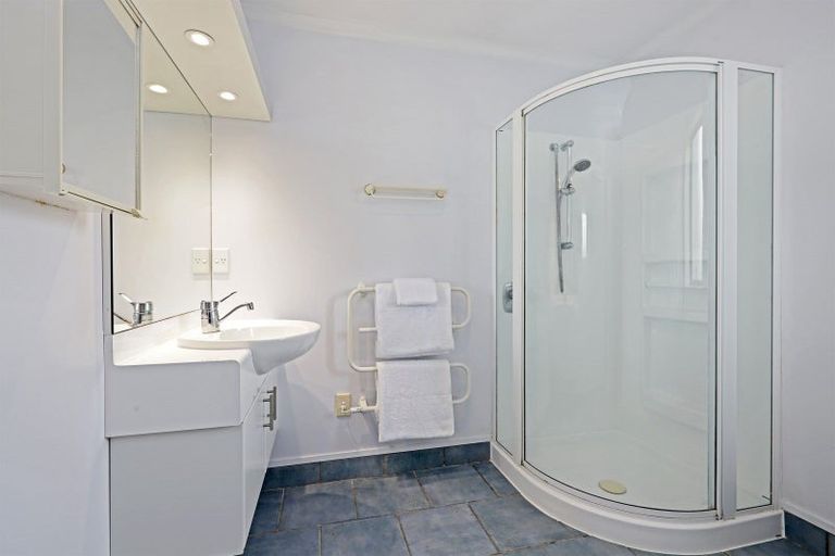 Photo of property in 3 Knightsbridge Place, Taradale, Napier, 4112