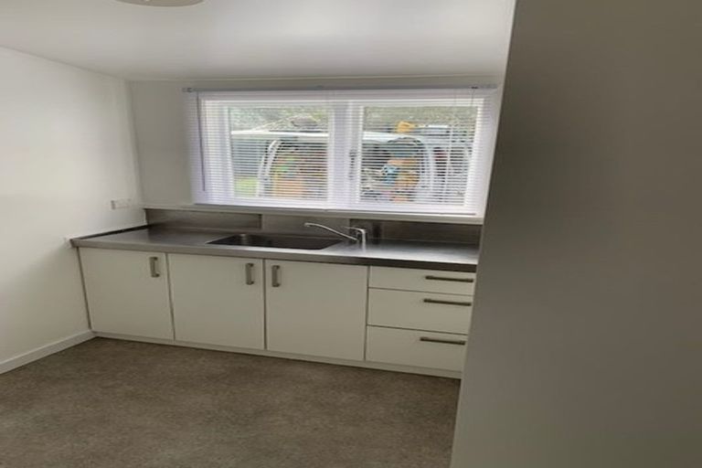 Photo of property in 76 Tancred Street, Linwood, Christchurch, 8011