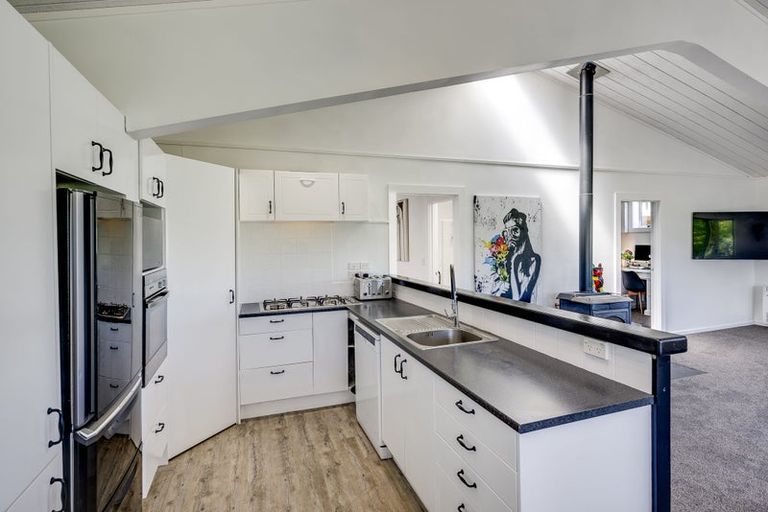 Photo of property in 1268 Taihape Road, Sherenden, Hastings, 4179