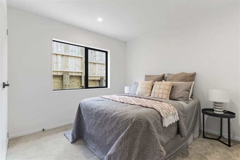 Photo of property in 48 Elevation Street, Flat Bush, Auckland, 2019