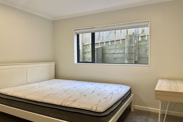 Photo of property in 21a Fairmount Road, Titirangi, Auckland, 0604