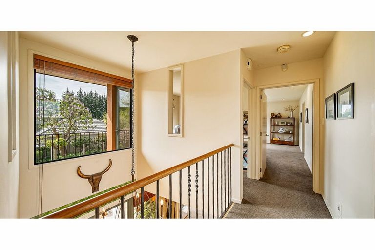 Photo of property in 16 Ridgewood Place, Shirley, Christchurch, 8061