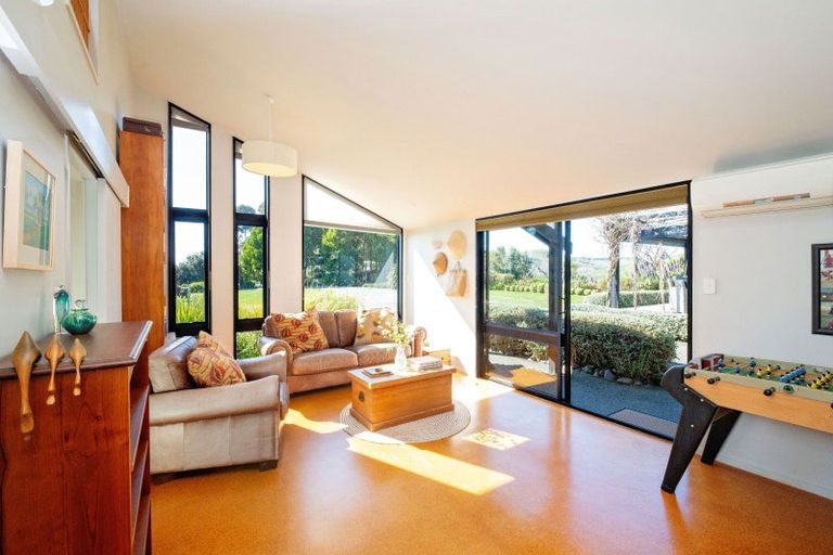 Photo of property in 35 Waimarama Road, Havelock North, 4294