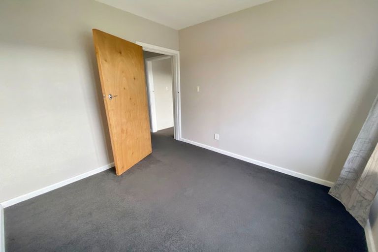 Photo of property in 52 Dunstan Crescent, Hornby, Christchurch, 8042