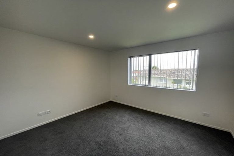 Photo of property in 15b Chadwick Crescent, Mangere East, Auckland, 2024