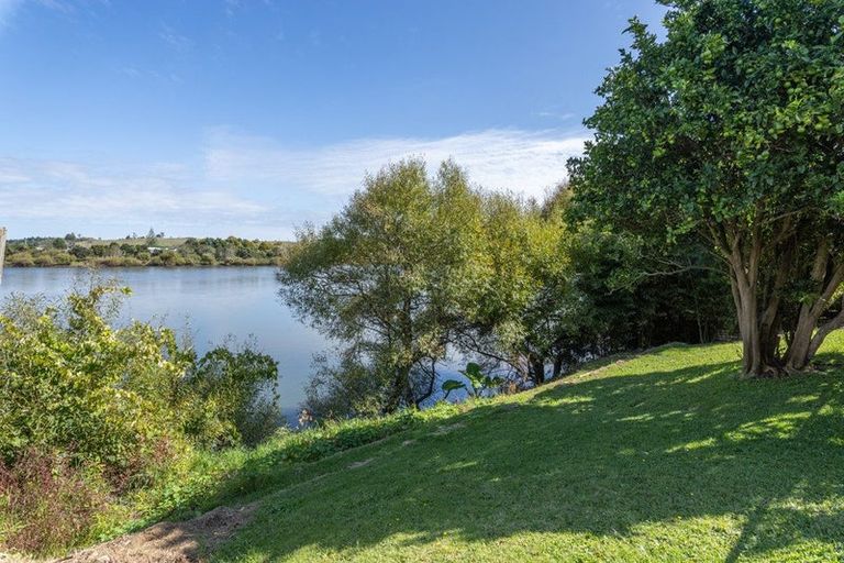 Photo of property in 222 Great South Road, Huntly, 3700