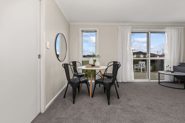 Photo of property in 87 Hinemoa Street, Levin, 5510