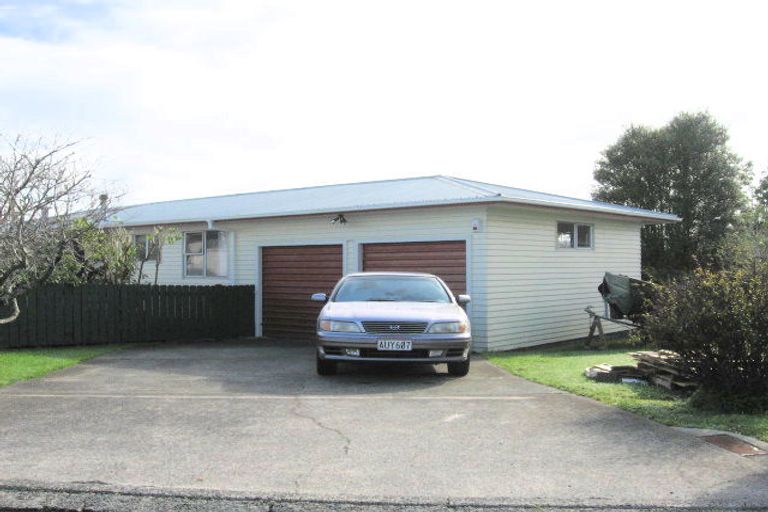Photo of property in 11 Hawea Place, Tikipunga, Whangarei, 0112