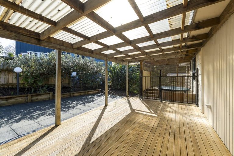 Photo of property in 66 Anich Road, Massey, Auckland, 0614