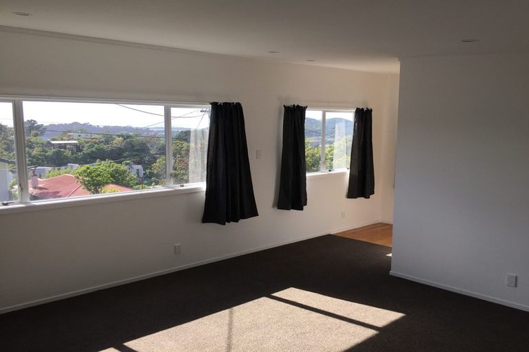 Photo of property in 19 Whaui Street, Vogeltown, Wellington, 6021