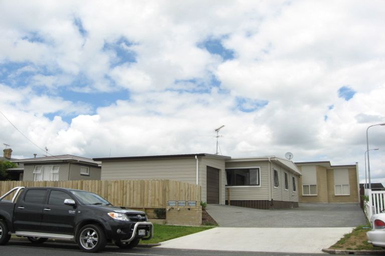 Photo of property in 4 Dalton Court, Pukekohe, 2120
