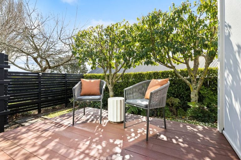 Photo of property in 6 Woolshed Lane, Pukekohe, 2120