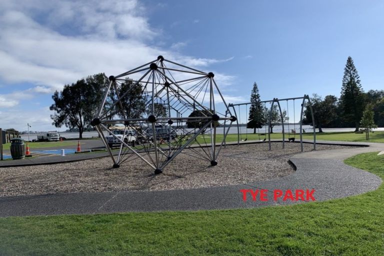 Photo of property in 7 Rangataua Street, Welcome Bay, Tauranga, 3112