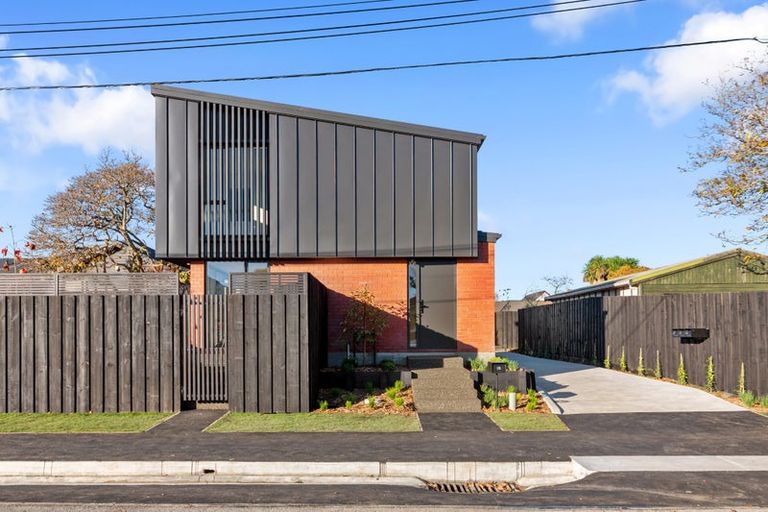 Photo of property in 3/10 Seddon Street, Sydenham, Christchurch, 8023