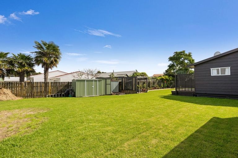 Photo of property in 36 Whitby Avenue, Whitianga, 3510