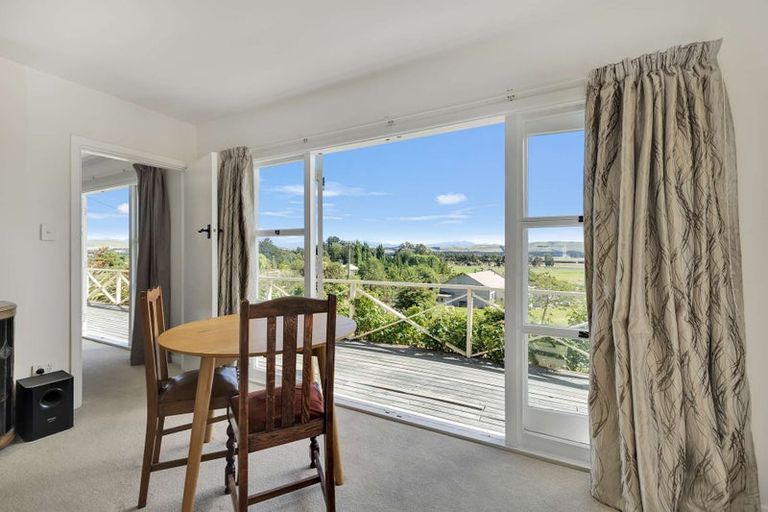 Photo of property in 17 Oxford Street, Waikari, 7420