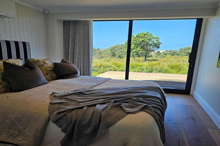 Photo of property in 8 Lagoon Way, Omaha, 0986