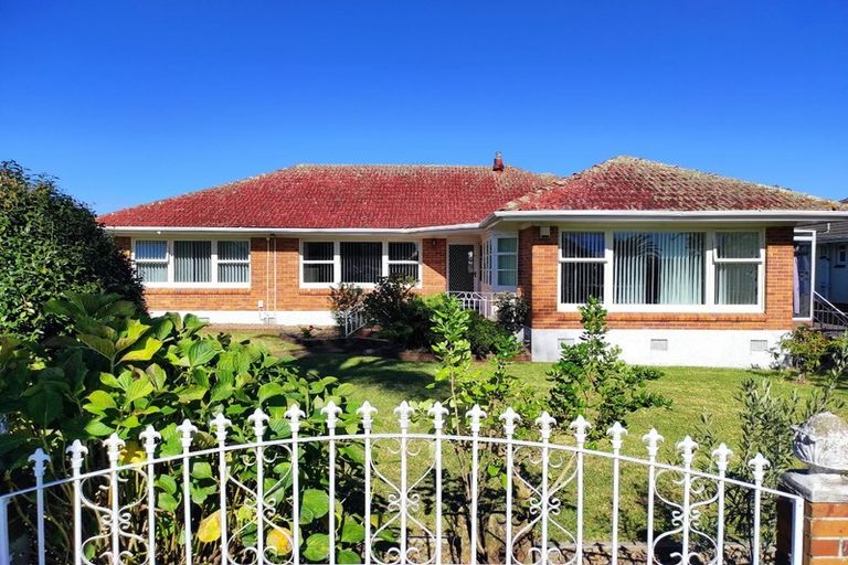 Photo of property in 55 Great South Road, Papatoetoe, Auckland, 2025