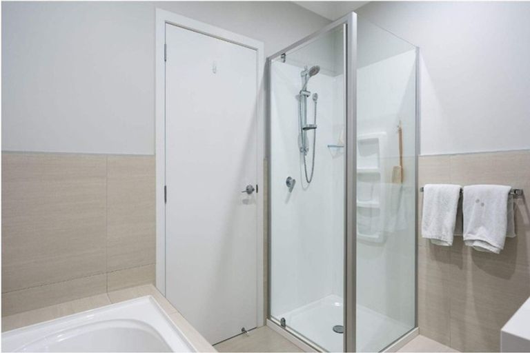 Photo of property in 65 Glidepath Road, Hobsonville, Auckland, 0616