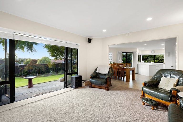 Photo of property in 25 Dallinger Street, St Andrews, Hamilton, 3200