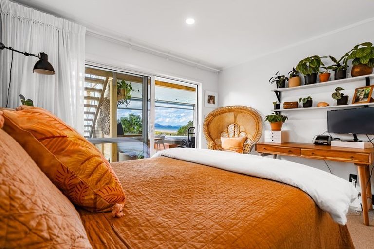 Photo of property in 1/53 Rosario Crescent, Red Beach, 0932