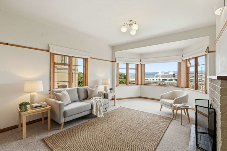 Photo of property in 9c Stowe Hill, Thorndon, Wellington, 6011