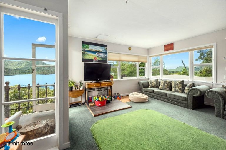 Photo of property in 62 Okareka Loop Road, Lake Okareka, Rotorua, 3076