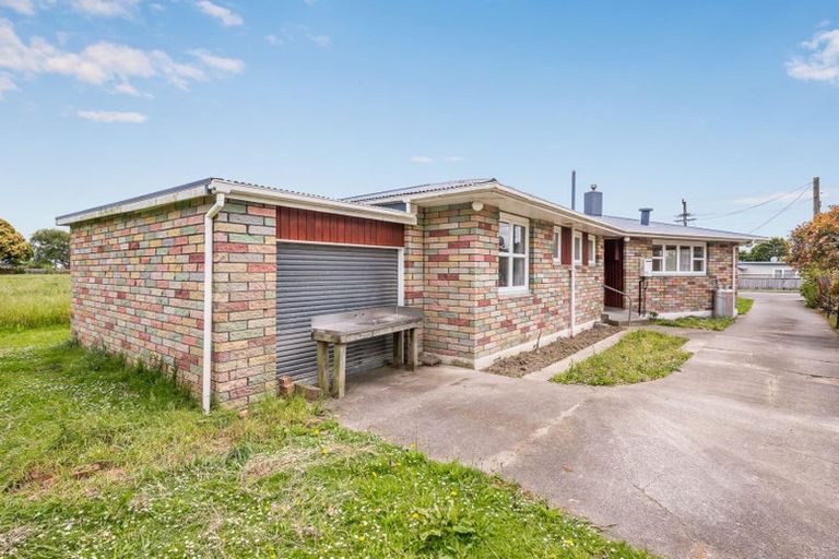 Photo of property in 261 Rangiuru Road, Otaki, 5512