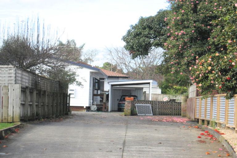 Photo of property in 12 Carnoustie Drive, Wattle Downs, Auckland, 2103