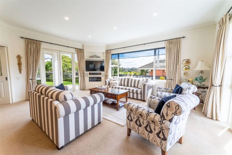 Photo of property in 37 Selwyn Street, Maori Hill, Timaru, 7910